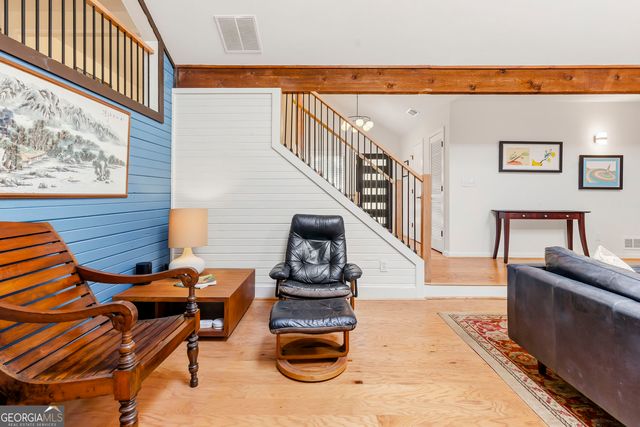 1115 Lake Drive, Roswell, GA 30075