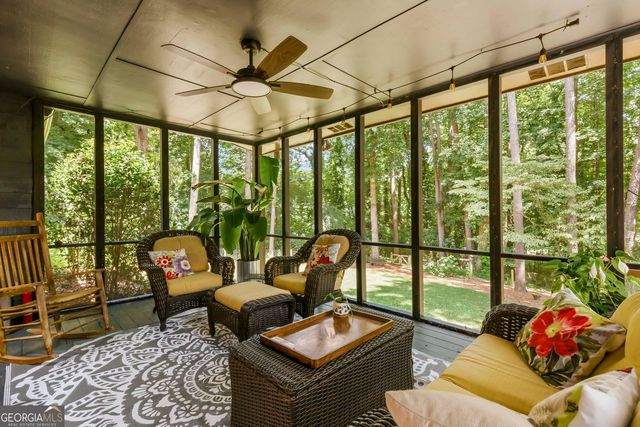 1115 Lake Drive, Roswell, GA 30075