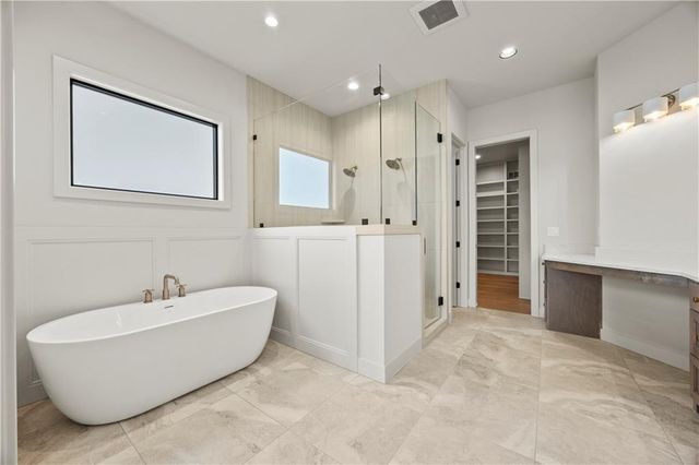 11711 W 181st Terrace, Overland Park, KS 66103