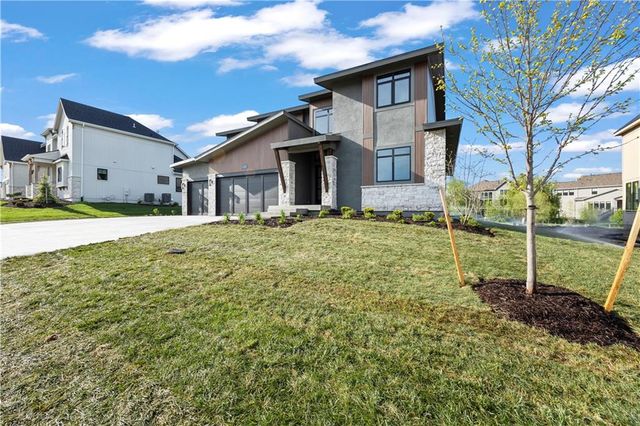 11711 W 181st Terrace, Overland Park, KS 66103