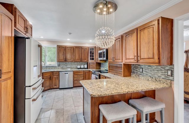 454 W Campbell Rd, Goodlettsville, TN 37072