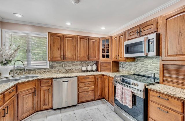 454 W Campbell Rd, Goodlettsville, TN 37072