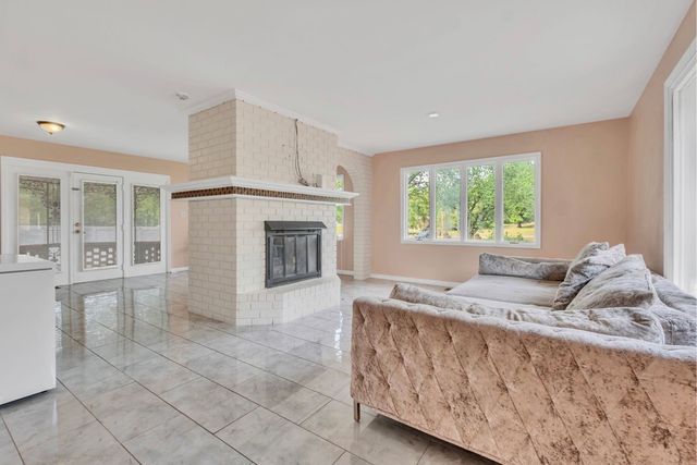 454 W Campbell Rd, Goodlettsville, TN 37072