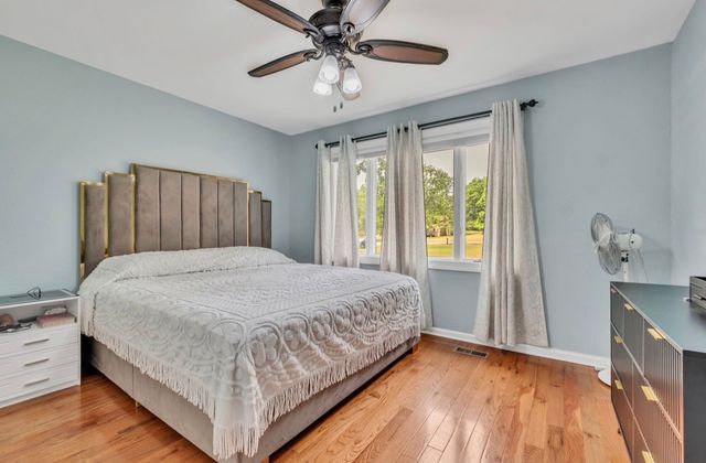 454 W Campbell Rd, Goodlettsville, TN 37072