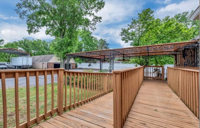 454 W Campbell Rd, Goodlettsville, TN 37072