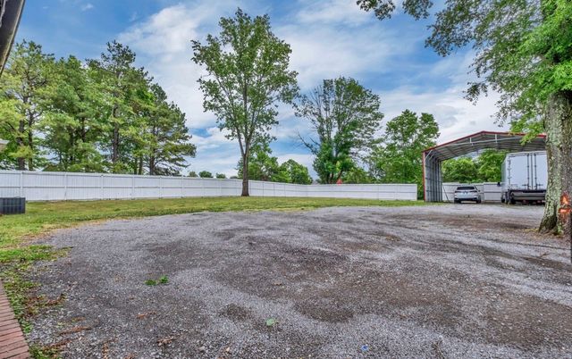454 W Campbell Rd, Goodlettsville, TN 37072