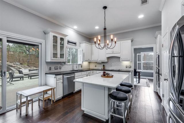 6204 Greyfeather DR, Austin, TX 78759