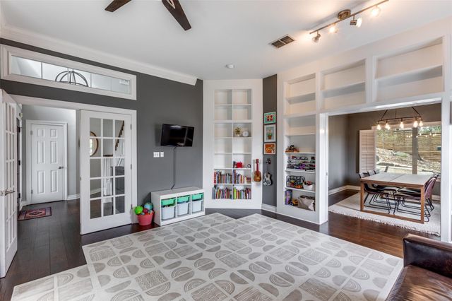 6204 Greyfeather DR, Austin, TX 78759