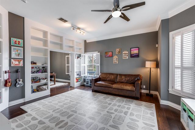 6204 Greyfeather DR, Austin, TX 78759