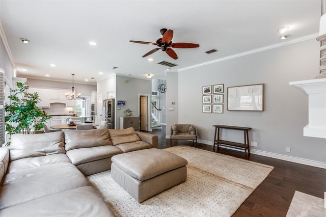 6204 Greyfeather DR, Austin, TX 78759