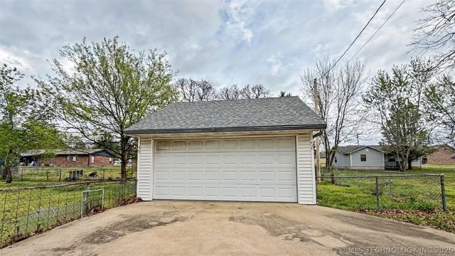 403 Kim Street, Tahlequah, OK 74464