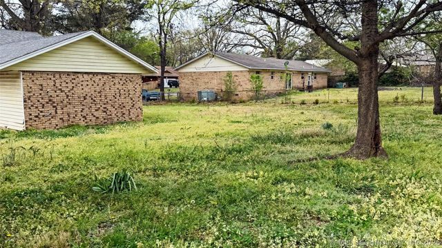 403 Kim Street, Tahlequah, OK 74464
