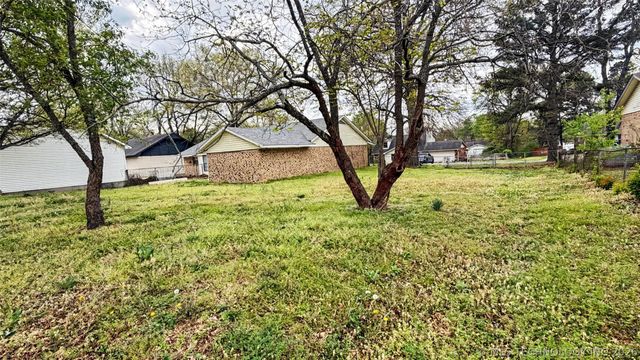 403 Kim Street, Tahlequah, OK 74464
