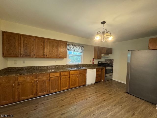 34 Winding Way, Byram Twp., NJ 07821