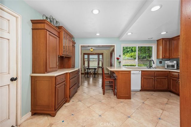 2047 E Fern Drive, Fullerton, CA 92831