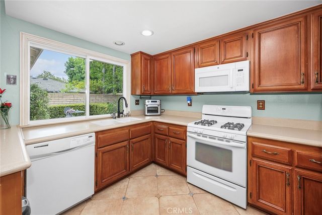 2047 E Fern Drive, Fullerton, CA 92831