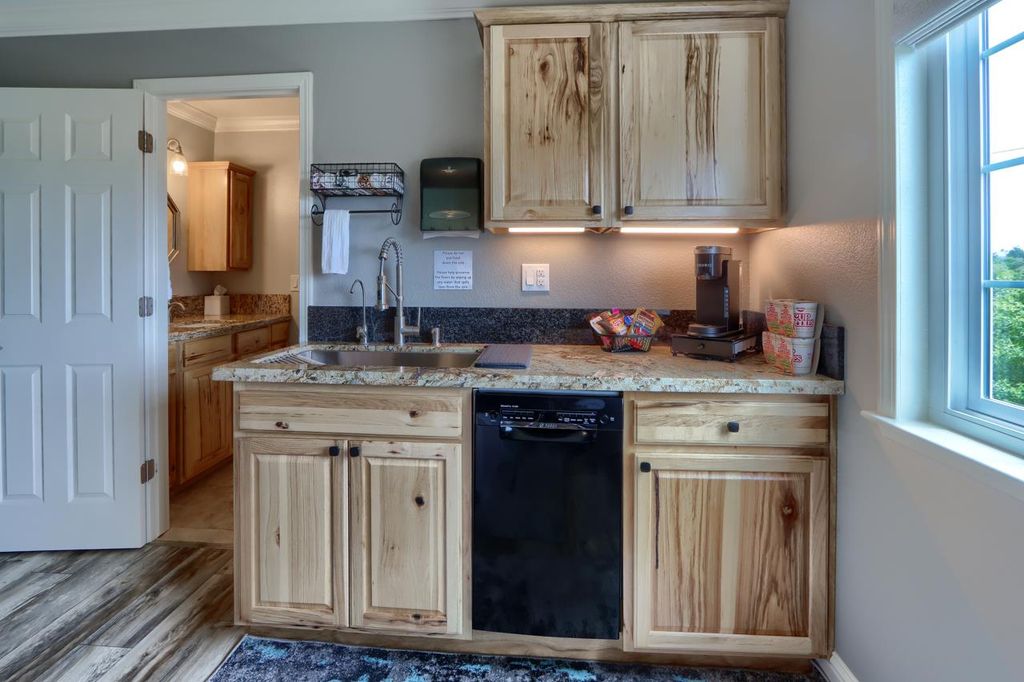 Image 42 of property listing at 4117 Indian Rock, Mariposa, CA 95338