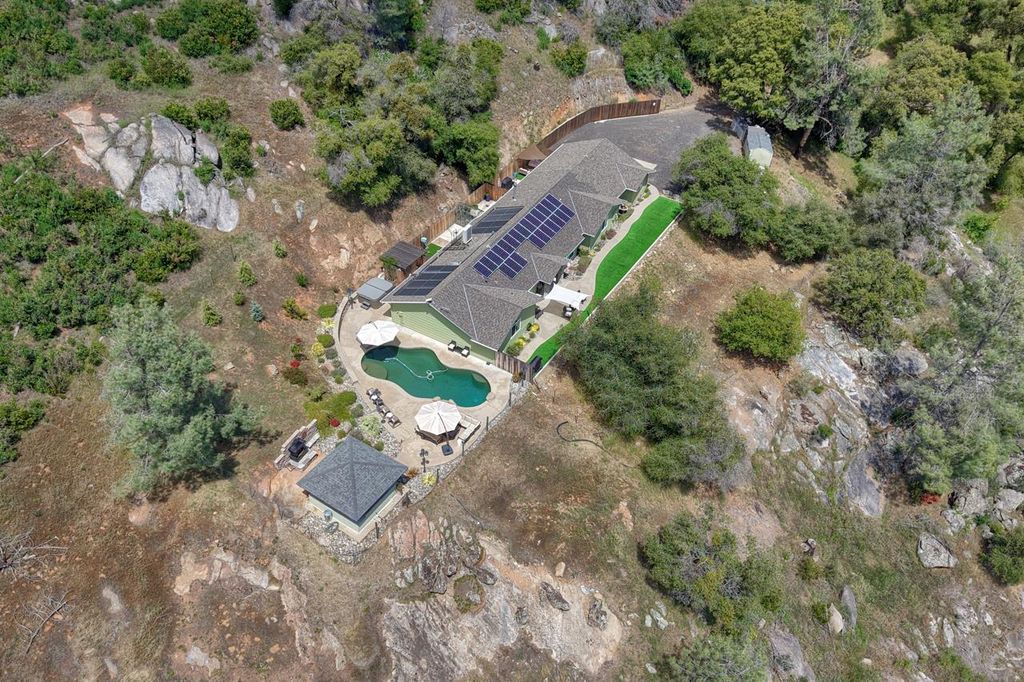 Image 78 of property listing at 4117 Indian Rock, Mariposa, CA 95338