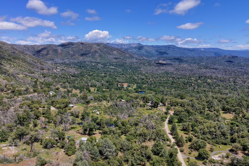 Image 83 of property listing at 4117 Indian Rock, Mariposa, CA 95338