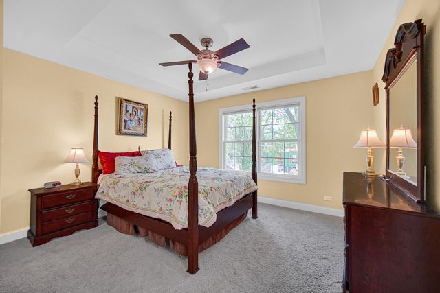 706 Wehrli Drive, Naperville, IL 60540