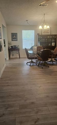 2304 KINGSTON STREET S, St Petersburg, FL 33711
