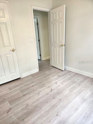2304 KINGSTON STREET S, St Petersburg, FL 33711