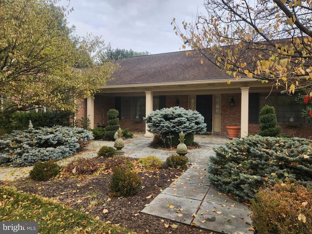 1165 WYNDSONG DR, York, PA 17403