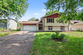 5675 W 137th Street, Savage, MN 55378