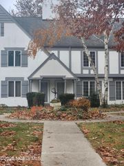 2317 Rockspring Road, # 104, Toledo, OH 43614
