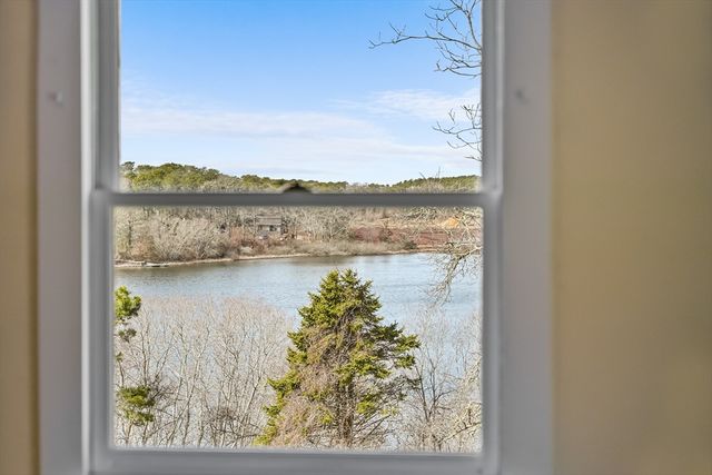 66 Ethelma Dr, Chatham, MA 02633