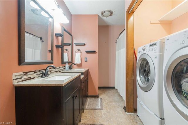 8011 Deverow Court, Lewisville, NC 27023