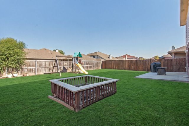 2015 Crosby Drive, Forney, TX 75126
