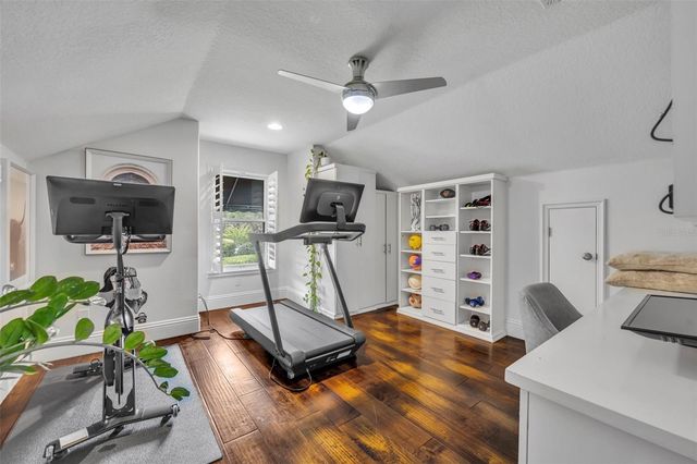 5102 SAILWIND CIRCLE, Orlando, FL 32810