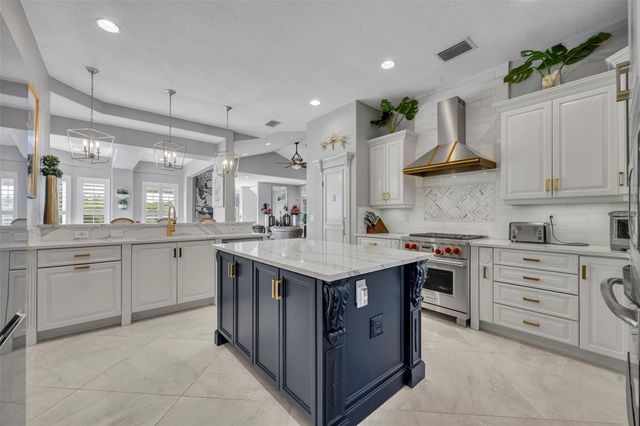 5102 SAILWIND CIRCLE, Orlando, FL 32810