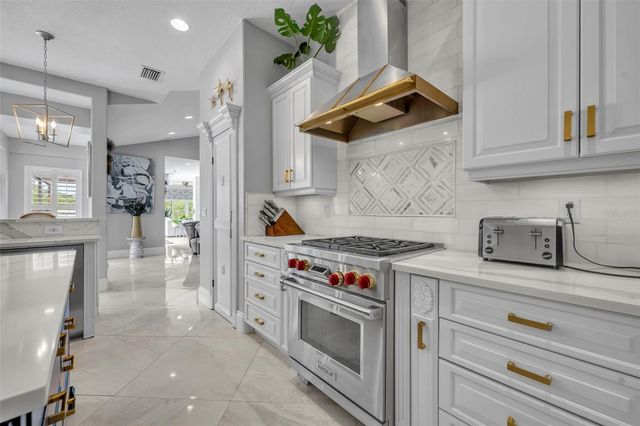 5102 SAILWIND CIRCLE, Orlando, FL 32810