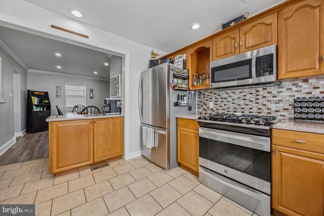 49 LOLLER RD, Hatboro, PA 19040