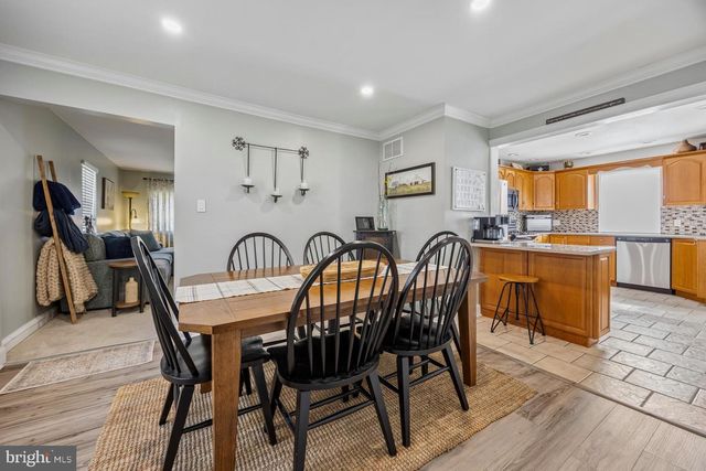 49 LOLLER RD, Hatboro, PA 19040