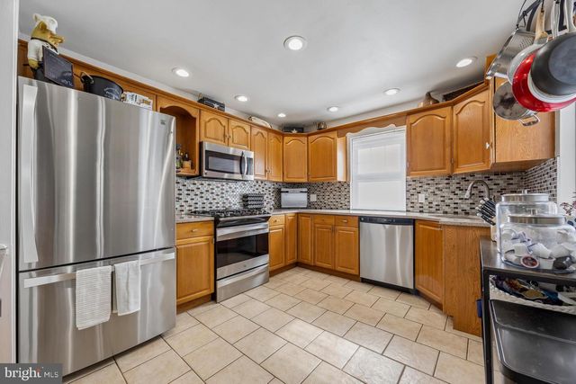 49 LOLLER RD, Hatboro, PA 19040