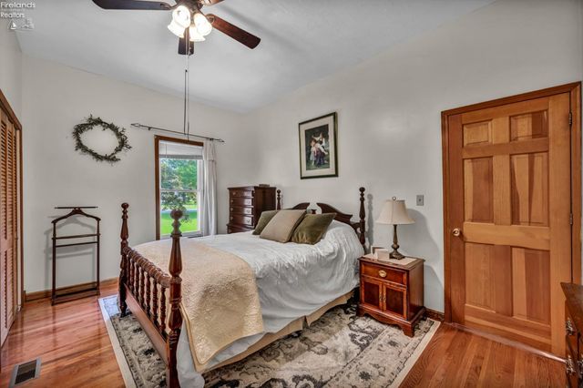 2250 Claus, Vermilion, OH 44089