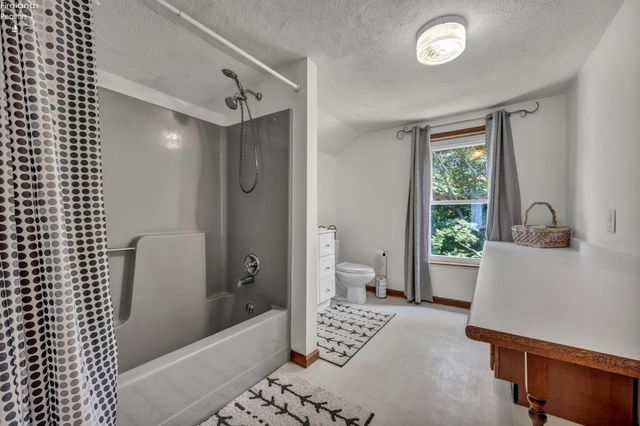 2250 Claus, Vermilion, OH 44089
