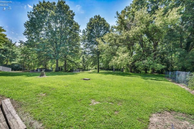 2250 Claus, Vermilion, OH 44089