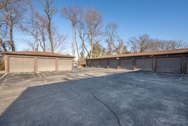 2501 Unit D 26th Avenue, Rock Island, IL 61201