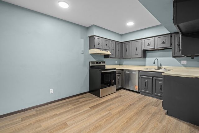 2501 Unit D 26th Avenue, Rock Island, IL 61201