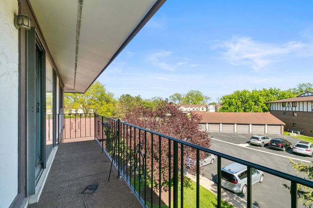 11015 S Theresa Circle 3C, Palos Hills, IL 60465