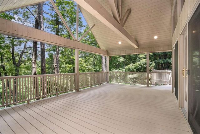 120 Dogwood Terrace, Ellijay, GA 30536