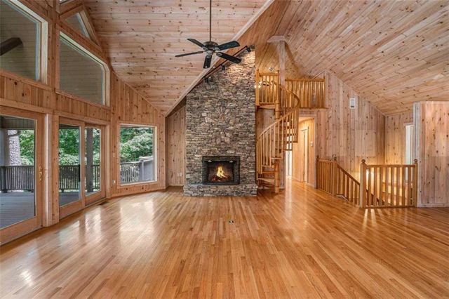 120 Dogwood Terrace, Ellijay, GA 30536