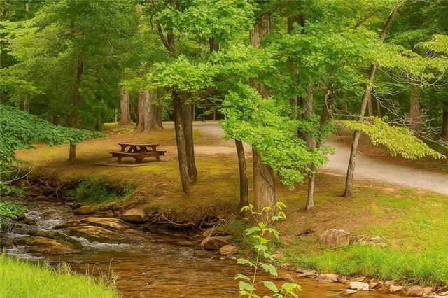 120 Dogwood Terrace, Ellijay, GA 30536