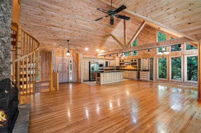 120 Dogwood Terrace, Ellijay, GA 30536