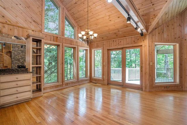 120 Dogwood Terrace, Ellijay, GA 30536