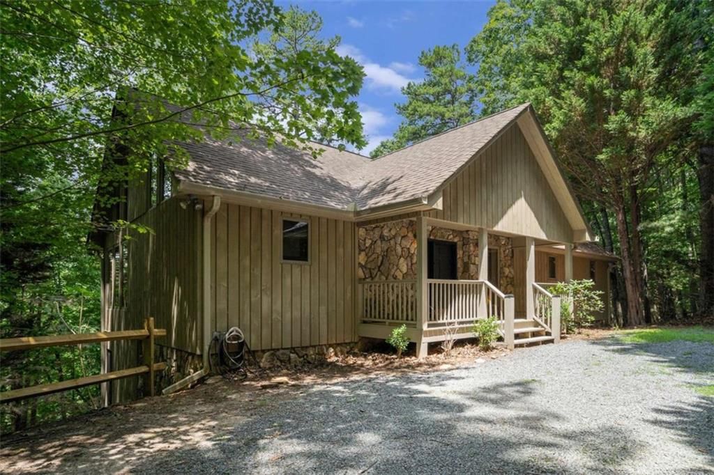 120 Dogwood Terrace, Ellijay, GA 30536